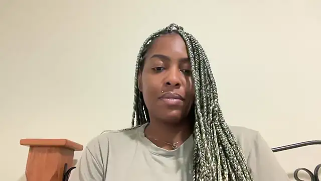 Snapshot of marisilva_br chatting on October 16, 2025, 4:15 pm marisilva br online show from October 16, 2025, 4:15 pm