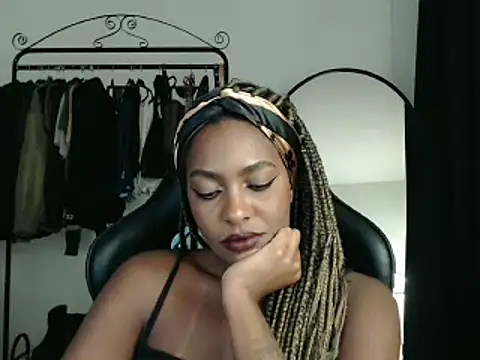 marisilva br online show from February 15, 2025, 2:04 am