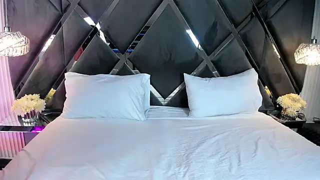 Snapshot of MaluDiaz chatting on February 26, 2026, 5:02 pm MaluDiaz online show from February 26, 2026, 5:02 pm