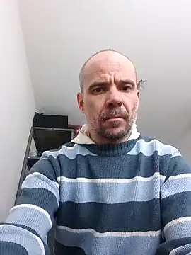 Snapshot of Franc113 chatting on January 19, 2026, 2:32 pm Franc113 online show from January 19, 2026, 2:32 pm