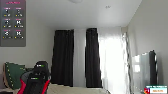 Snapshot of Princess_Zelda chatting on March 7, 2025, 3:51 am Princess Zelda online show from March 7, 2025, 3:51 am