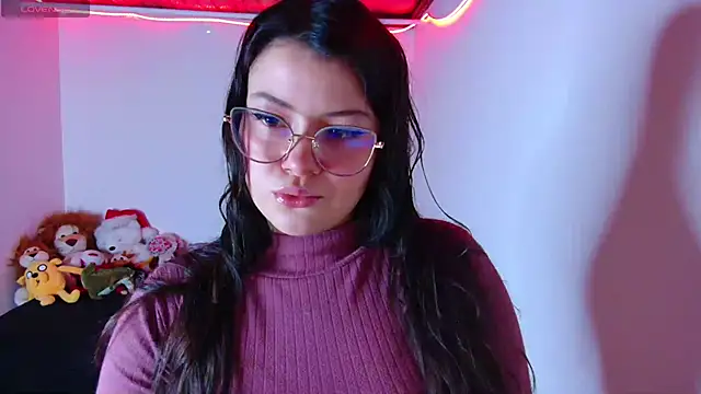 Snapshot of juli05star20 chatting on December 18, 2025, 4:06 am juli05star20 online show from December 18, 2025, 4:06 am