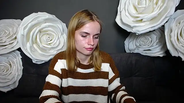 Snapshot of MargaritaKiss chatting on October 10, 2025, 6:53 pm MargaritaKiss online show from October 10, 2025, 6:53 pm