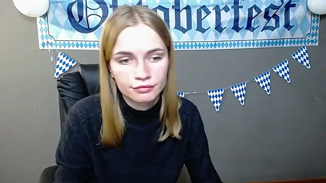 Snapshot of MargaritaKiss chatting on September 28, 2025, 7:21 pm MargaritaKiss online show from September 28, 2025, 7:21 pm