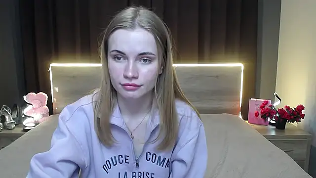 MargaritaKiss online show from February 5, 2026, 8:15 pm