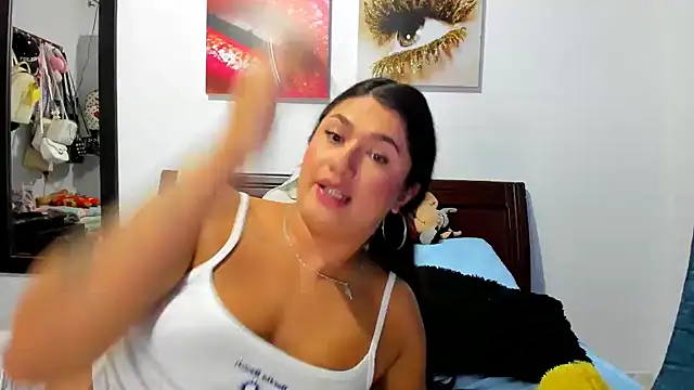 aleziiacam online show from November 6, 2025, 12:47 am