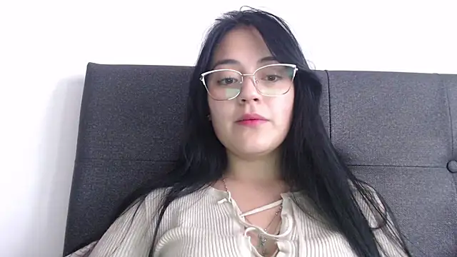 Snapshot of Alisha_99 chatting on October 16, 2025, 8:50 pm Alisha 99 online show from October 16, 2025, 8:50 pm