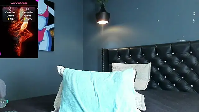 CodyWalkerR online show from October 14, 2025, 5:35 pm