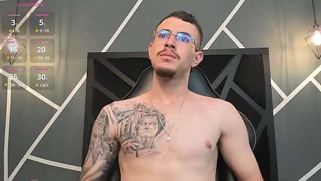 CodyWalkerR online show from September 24, 2025, 5:41 pm