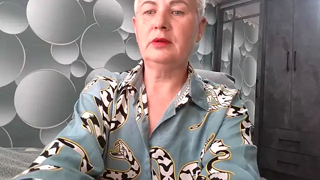 Snapshot of NicoleOlla chatting on October 7, 2025, 5:19 am NicoleOlla online show from October 7, 2025, 5:19 am