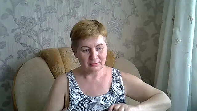 NicoleOlla online show from March 12, 2025, 7:13 am