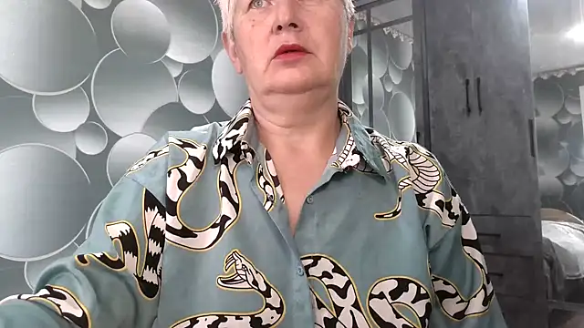 Snapshot of NicoleOlla chatting on October 5, 2025, 4:03 am NicoleOlla online show from October 5, 2025, 4:03 am