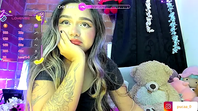 Snapshot of Pucaa_ chatting on September 24, 2025, 11:21 pm Pucaa online show from September 24, 2025, 11:21 pm