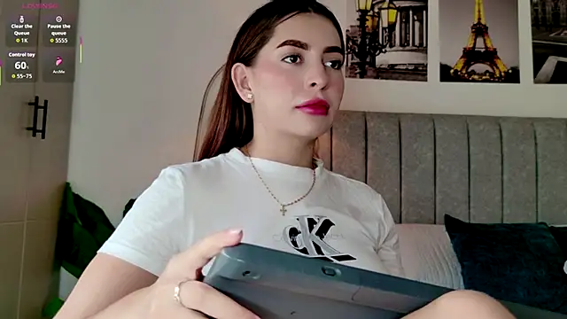 caralella online show from April 14, 2026, 7:08 pm