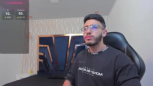 Liam Kleiin online show from December 22, 2025, 11:32 am