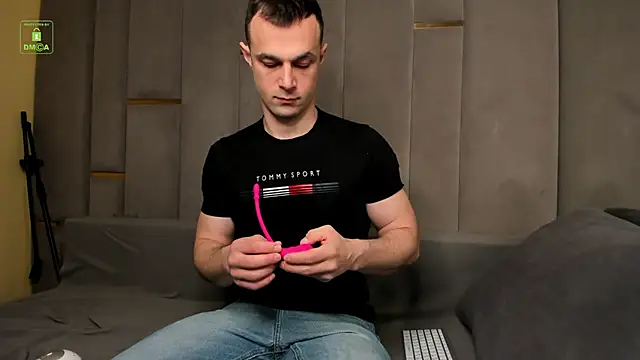 BrandonNorris online show from April 15, 2026, 4:18 am