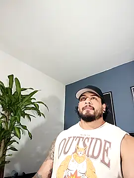 Snapshot of SilvaBranko chatting on October 6, 2025, 12:12 am SilvaBranko online show from October 6, 2025, 12:12 am