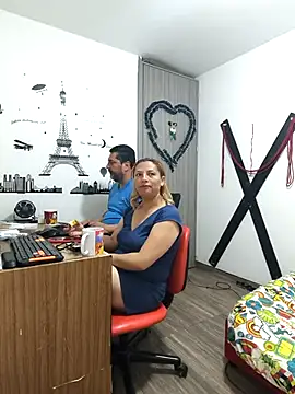 hotandfierylatinos2023 online show from March 11, 2025, 11:23 am