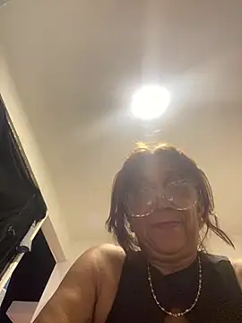 SWEET LOVER01 online show from April 9, 2026, 1:40 am