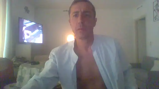 Snapshot of alcapone84 chatting on September 20, 2025, 2:55 pm alcapone84 online show from September 20, 2025, 2:55 pm
