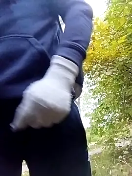 maleesa online show from October 4, 2025, 5:20 am