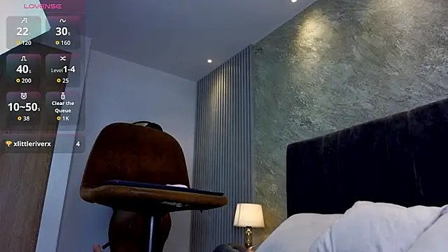 lola  sweetx online show from March 11, 2026, 12:21 pm