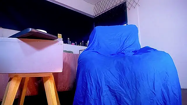 Snapshot of bellatrixx_69 chatting on October 25, 2025, 11:31 am bellatrixx 69 online show from October 25, 2025, 11:31 am