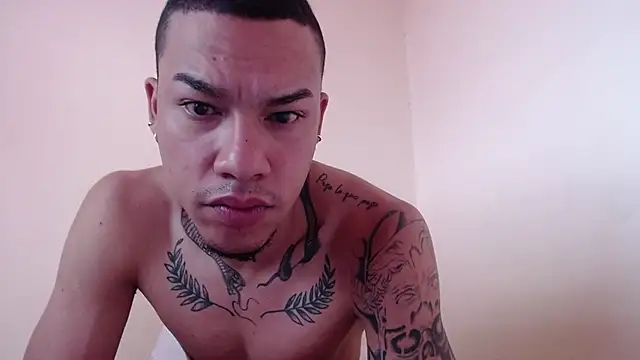 Osiiriis online show from February 11, 2025, 2:57 pm