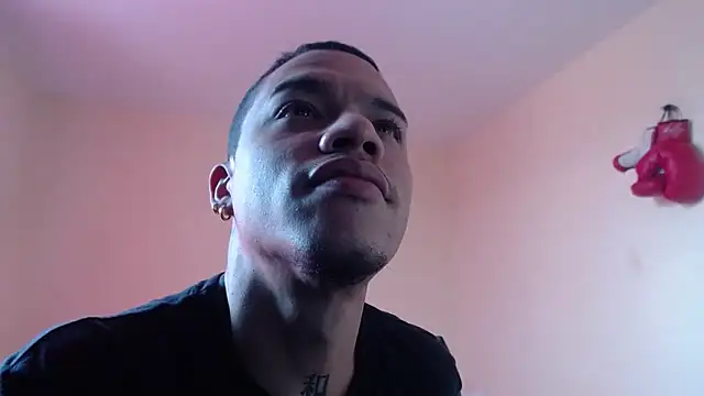 Osiiriis online show from February 19, 2025, 7:48 pm