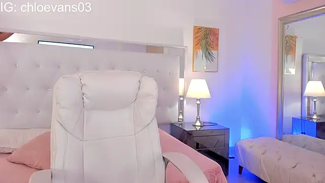 Chloe evans   online show from January 15, 2026, 11:35 am