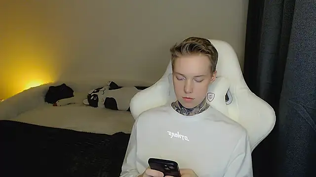 soulinacage online show from March 14, 2025, 11:43 pm