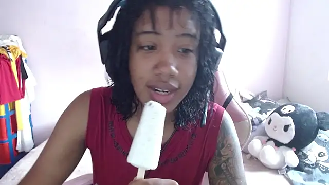 Snapshot of TiffanyRoouse chatting on October 4, 2025, 7:26 pm TiffanyRoouse online show from October 4, 2025, 7:26 pm