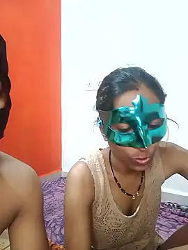 sexycouplemh09 online show from January 14, 2026, 5:27 pm