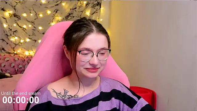 me  hanna online show from January 21, 2025, 1:39 am