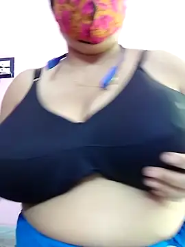 Kayra 34 online show from October 30, 2025, 5:50 am