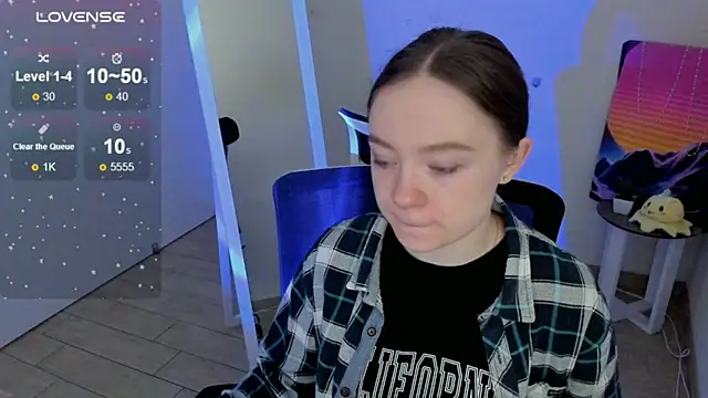 Florence meow online show from October 18, 2025, 6:37 am