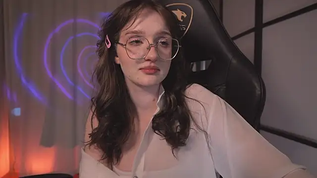 ELLIEJAY online show from February 13, 2025, 2:56 am