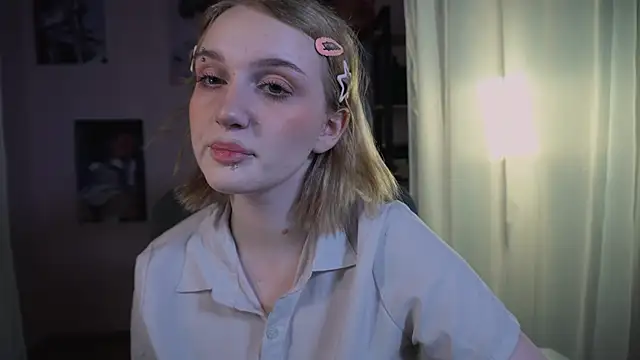 ELLIEJAY online show from February 4, 2026, 5:24 am