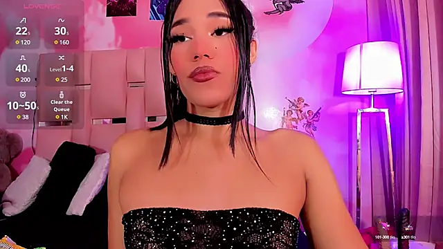 Alexandracamx online show from January 5, 2025, 7:49 pm