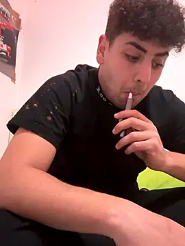 Snapshot of claudio20031 chatting on November 30, 2025, 4:30 pm claudio20031 online show from November 30, 2025, 4:30 pm