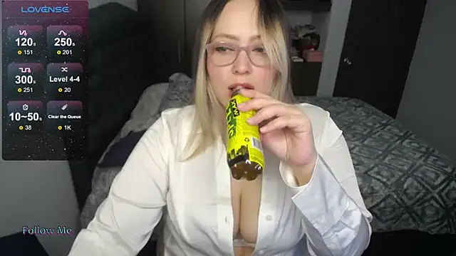 Valentina St online show from January 21, 2025, 9:36 pm