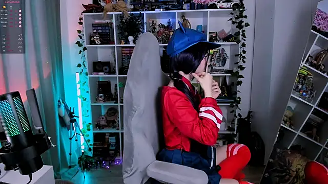 Snapshot of ohclementine chatting on October 12, 2025, 10:16 am ohclementine online show from October 12, 2025, 10:16 am