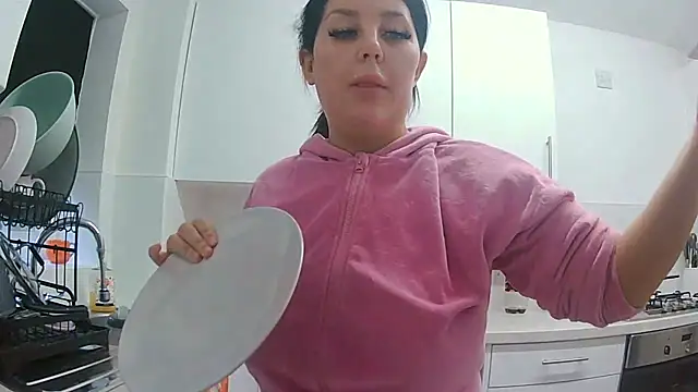 magical mia online show from October 17, 2025, 8:17 am