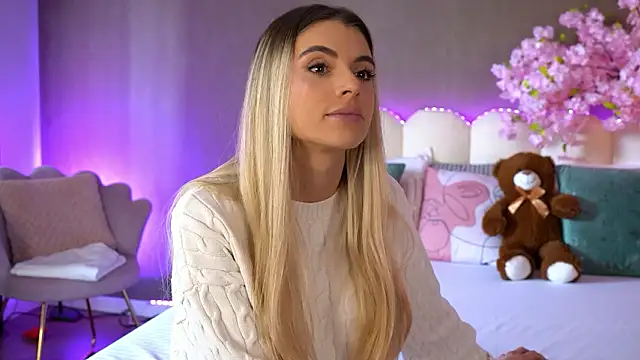 HaileyMadow online show from March 21, 2026, 8:04 am