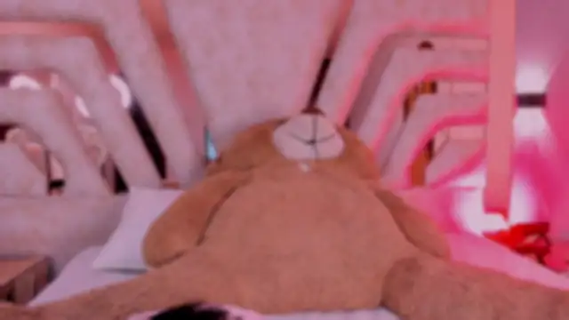 Snapshot of AnthonellaSweet chatting on October 1, 2025, 3:22 am AnthonellaSweet online show from October 1, 2025, 3:22 am