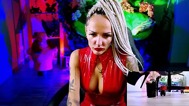 MonicaMaxwel online show from October 6, 2025, 11:11 am