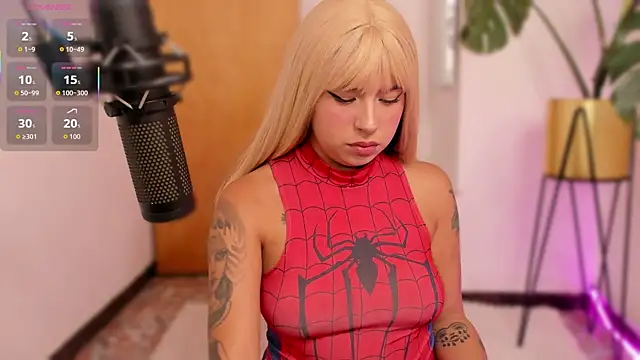 Snapshot of Gingerdoll__ chatting on October 31, 2025, 2:30 am Gingerdoll online show from October 31, 2025, 2:30 am