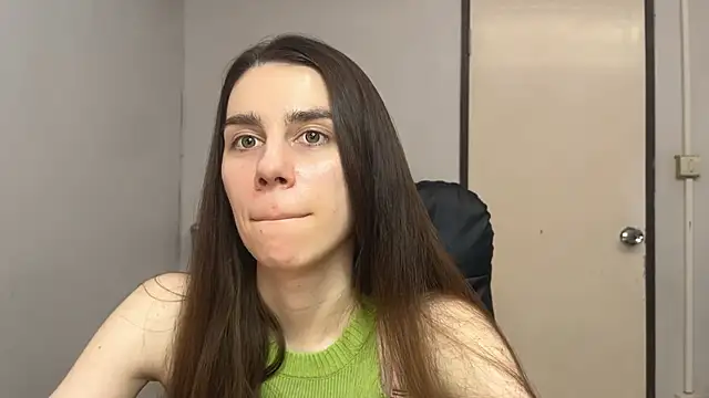 Snapshot of SassyJessi chatting on September 25, 2025, 4:18 am SassyJessi online show from September 25, 2025, 4:18 am