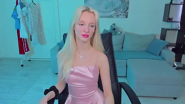 AleksaBlonde online show from January 29, 2025, 2:21 pm