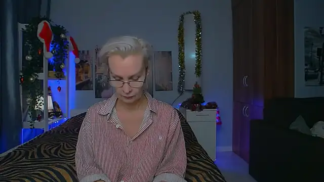 HelgaHimmell online show from January 7, 2025, 11:14 pm